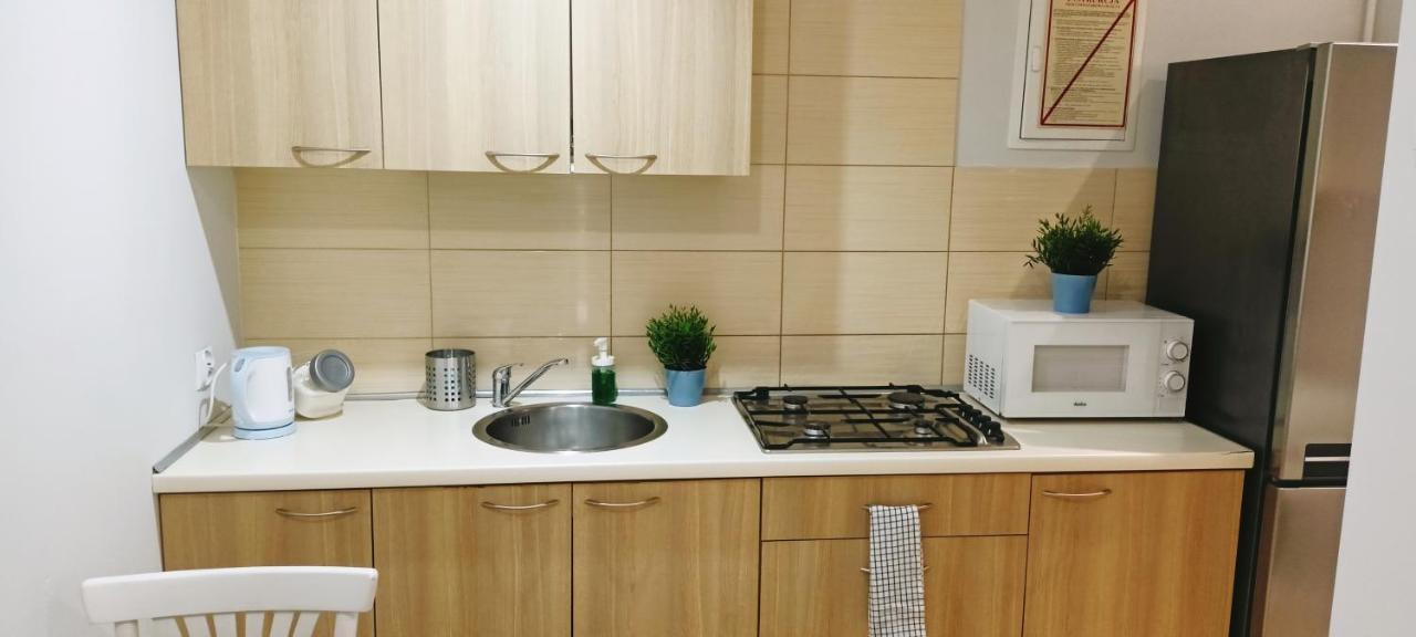 Apartament Granatowy Swietoduska 12 Люблин Экстерьер фото
